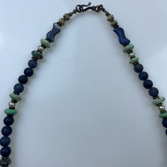 Beaded Gorgeous Statement Necklace HR12-11 - Picture 3 of 4